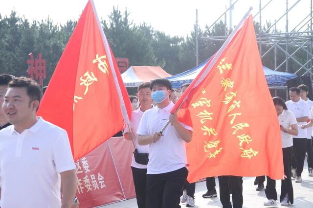乌兰察布接棒“穿越内蒙古”全民健身徒步接力赛