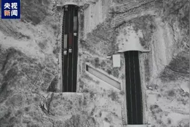 因降雪和道路结冰 山西部分高速公路封闭图片