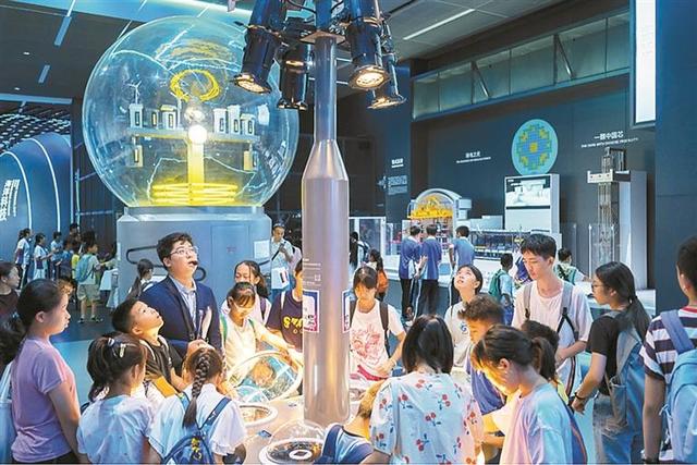 奔赴光明！拥抱这座宜居 宜业宜游的“科幻家园”