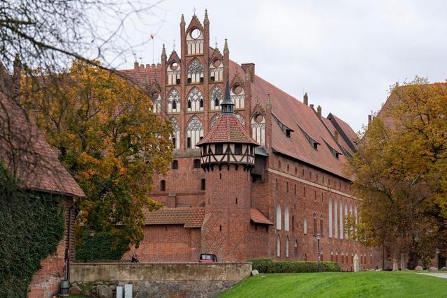 镜观欧洲｜波兰：走进马尔堡城堡