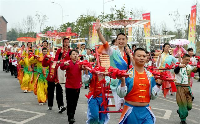 “逸马当先·年在广安”2026元旦春节文旅消费季启动