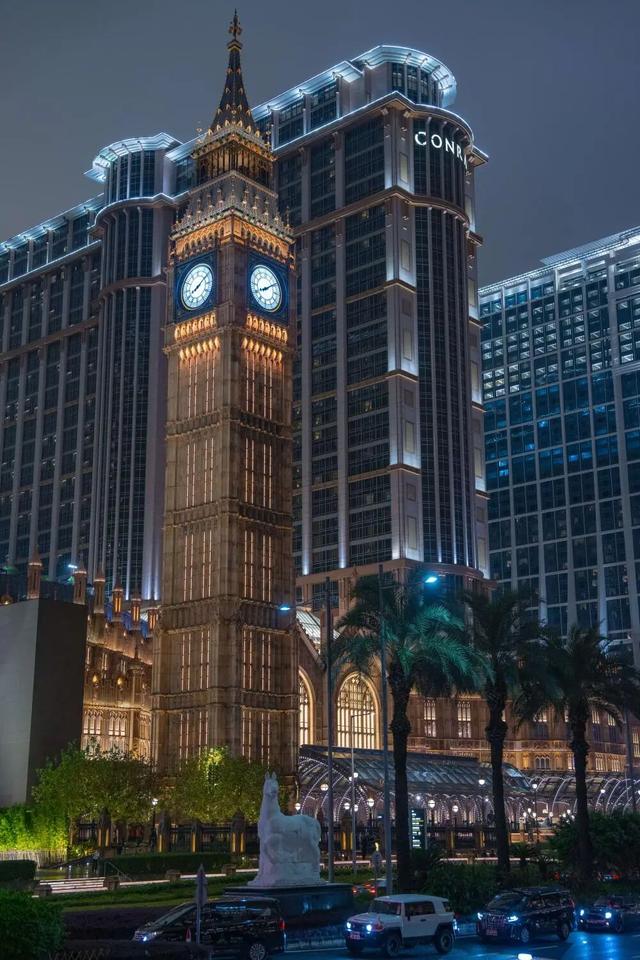 从高铁站步行几分钟，出境了！网友：原来如此丝滑