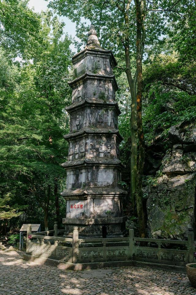 还在挤六和塔排队拍照？杭州这些千年古塔表示不服