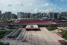 拱北口岸出入境“新”大厅来了！南方+带你沉浸式体验