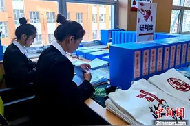 避免“一刀切”防范“人情保” 青海规范低收入人口认定和救助图片