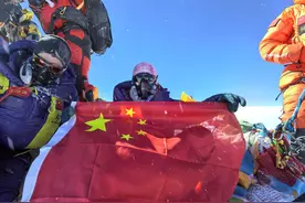 长沙女攀登者唐玲！珠峰“南北双登”湖南第一人！图片