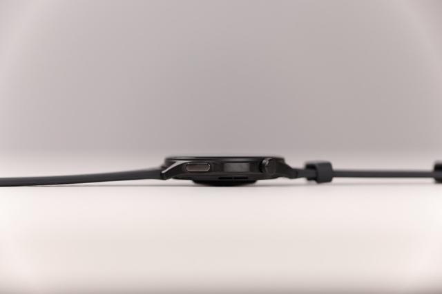 轻装上阵：OPPO Watch S图赏