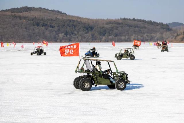 玩冰嬉雪！是时候了！