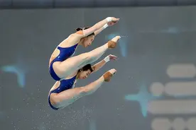 跳水世界杯总决赛 | 时隔8个月再次搭档 陈芋汐/全红婵还是断崖式夺冠图片