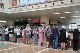 三级医院“便民门诊”在湖北陕西等地“回归”，另有多地坚持取消图片