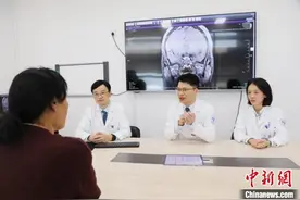 肢端肥大症起病隐匿 专家：出现手脚增大勿忽视图片