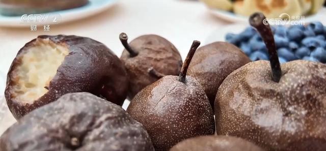 “冰雪+民俗+美食”流量带动文旅“留量” 冰雪经济点燃各地消费“热”活力