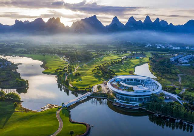 跟着蒙曼游桂林～五天四夜路线带你领略桂林的秀美山水和文化底蕴