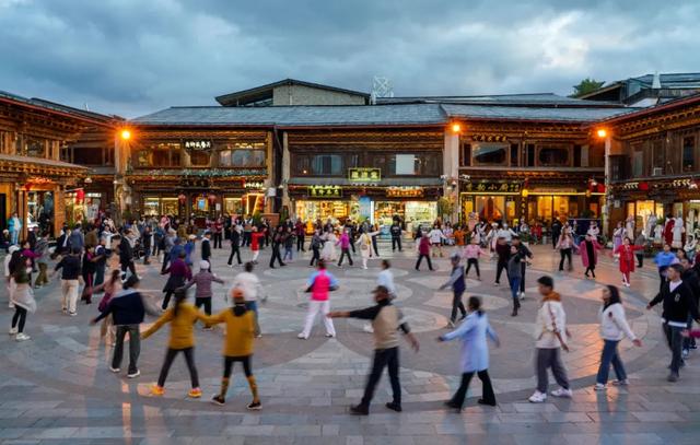 点亮云南新“夜”态的是什么？