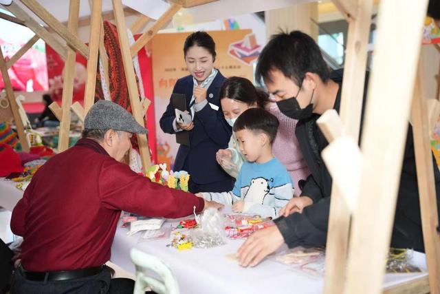 宁夏图书馆：以书为媒助残同行