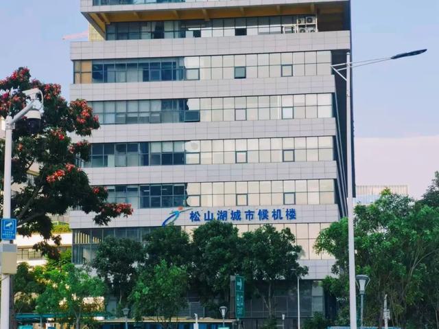 候机楼20周年特惠：往返惠州机场，“免费”上门接送！