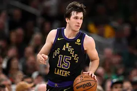 NBA | 詹姆斯、浓眉全不打 湖人全民皆兵爆冷击败凯尔特人图片
