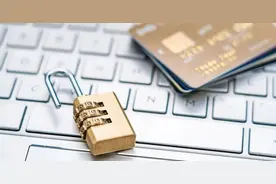 “为证明我爸是我爸，我将奶奶告上法庭”图片