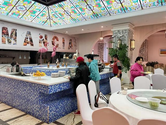 银发族旅游兴起，松江酒店打造适老服务“微度假”新样本