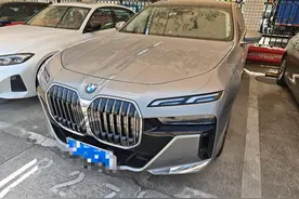 中山：宝马7系行驶中突发故障，无法挂挡，4S店回应图片