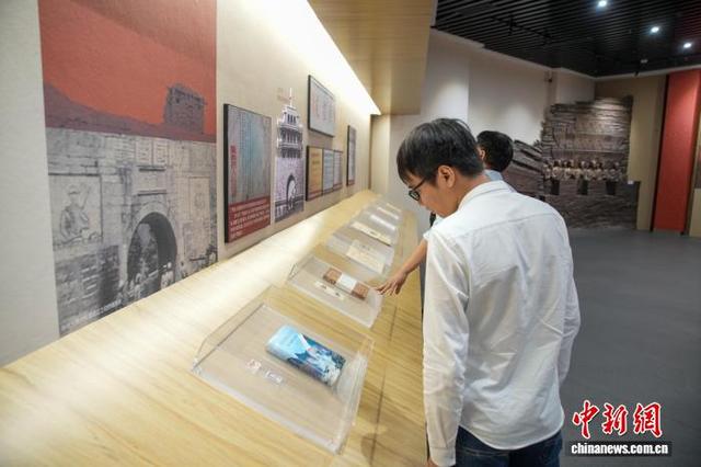 广西凭祥：中越友谊历史展示中心、友谊关历史陈列馆揭牌