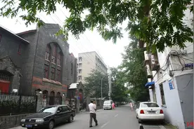 纪念｜琼瑶与出生地成都：这么多年来，记忆里一直有片盛开的油菜花图片