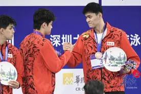 燃爆深圳！潘展乐、孙杨领衔，全国游泳冠军赛激战正酣图片