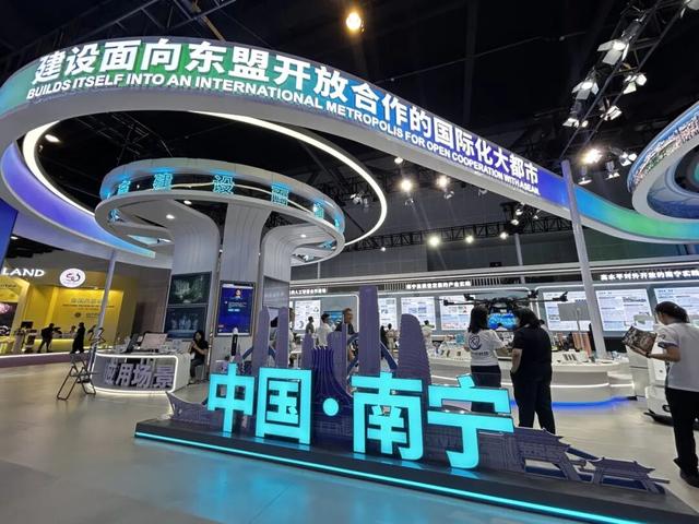 绝绝子！东博会最“邕”感打卡地——南宁城市展区全攻略来啦！