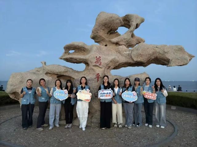 600人安徽高铁旅游团，惬意游日照！