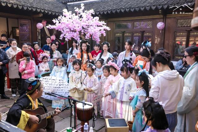 家门口的烟火气 | 松江仓城变形记：六百年漕运码头变身都市烟火新聚点