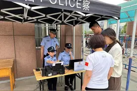 考前身份证丢失 莘县民警1分钟办理完成！图片