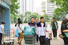 昆明初三年级和高中开学了！中小学其余年级已做好开学准备图片