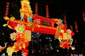 广州中秋灯会“鱼龙舞动” 明朝花灯复刻古人浪漫图片