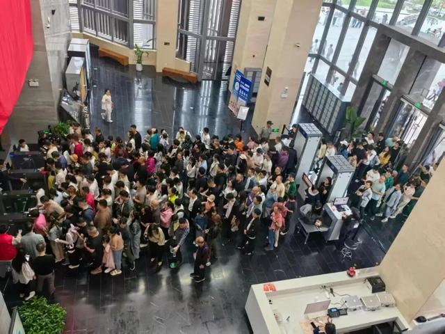2025年国庆中秋假日前四天全省文化和旅游市场情况综述