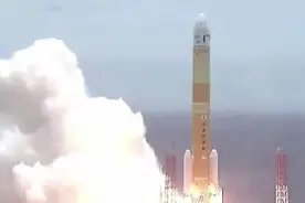 日本拟从太空监视高超声速导弹图片