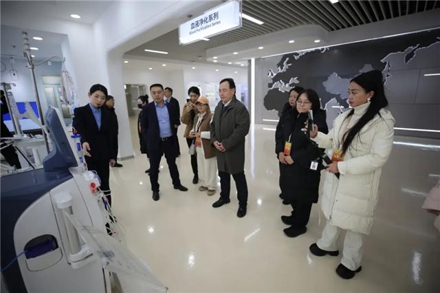 “威海是一座宝藏城市”18位海外华文媒体大咖聚焦精致威海