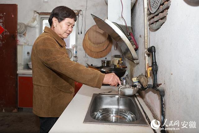 安徽阜阳：淮河岸边饮江水