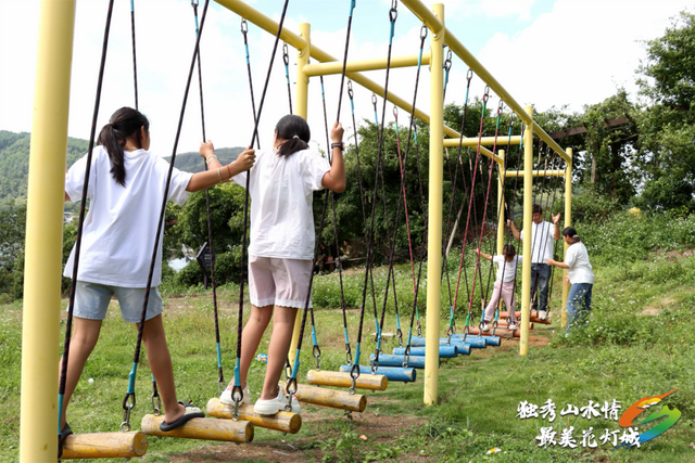 【来独山 吃三酸 住山居】“火热”独山！多元文旅魅力绽放，各地游客慕名而来