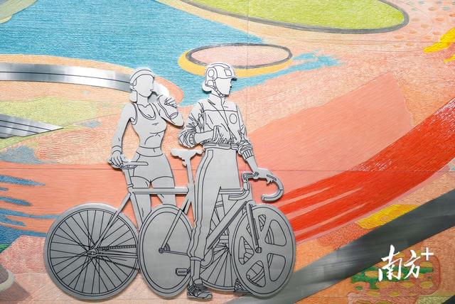 人人人！黄江地铁新“顶流打卡点”出现了！