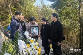 守护英雄墓58载的舟山六横村民，今送烈士魂归故里图片