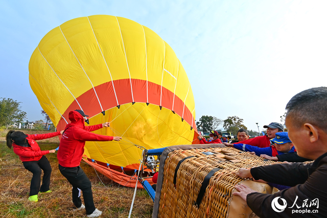 江西赣州南康区：发展低空经济 助热乡村旅游