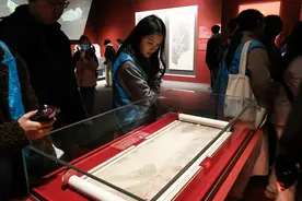 沪上高校美育公开课走进上海博物馆 带领Z世代青年领略“贸易盛世”图片