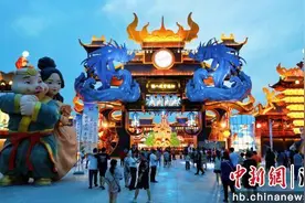 湖北嘉鱼：西游文化点燃假日“夜经济”图片
