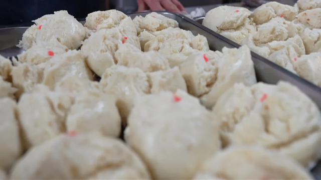 鄂尔多斯“雪村”今日“沸腾”!吃美玩疯乐翻,明天继续嗨!