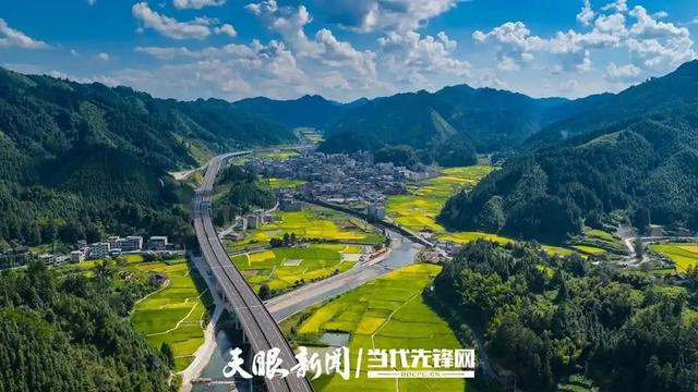 【景区联动进行时】高铁穿境 低空瞰景!黔东南织就“快进慢游”全域旅游网