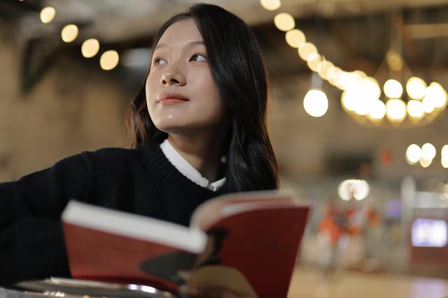 花小钱就能拥有梦幻F1.2大光圈 佳能RF45mm F1.2 STM评测