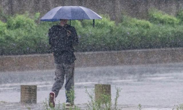 广东为何有特大暴雨