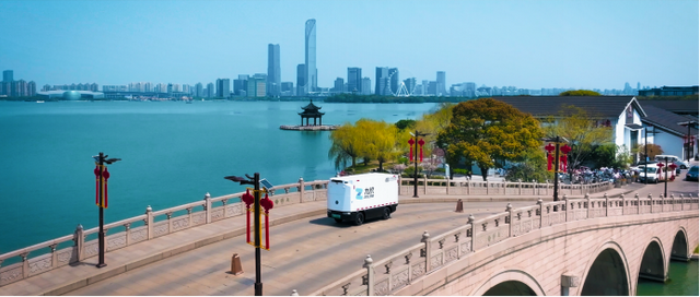 中国制造的RoboVan问鼎全球，九识智能的野心不止于车