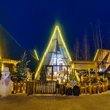 长白山麓角村“童话世界”点亮冰雪经济新坐标