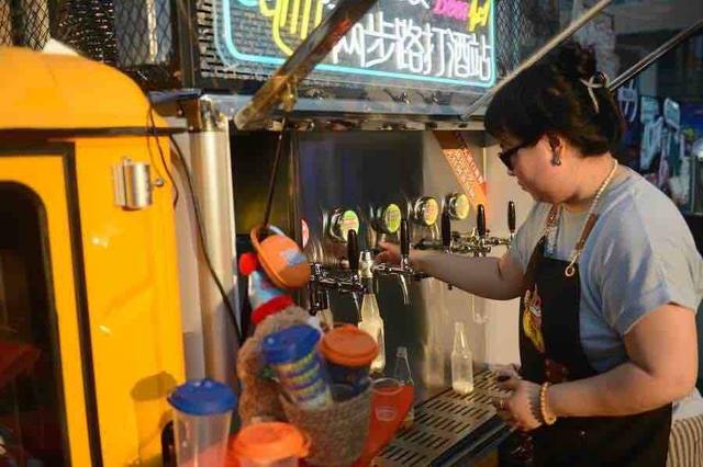 济南高新区啤酒音乐嘉年华璀璨启幕 点燃泉城夏夜澎湃活力